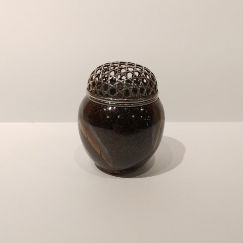 Makie incense burner with silver lid
