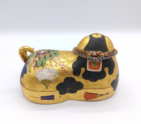 papier-mache "Inubako" 