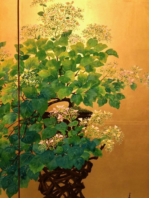 Two-fold folding screen 　Bonsai Gaku-hydrangea Figure