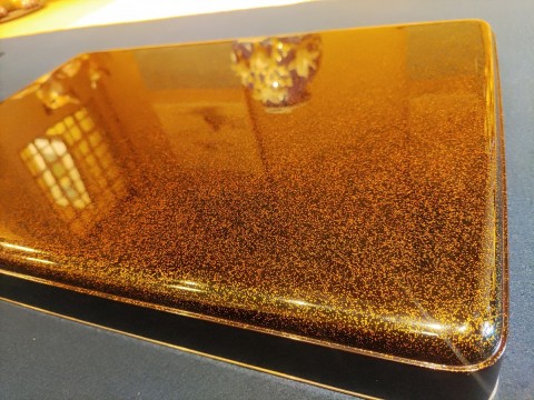Kimono tray in makie lacquer with spring flower pattern