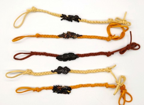 Menuki bracelet