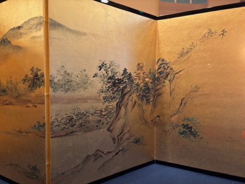 Small folding screen