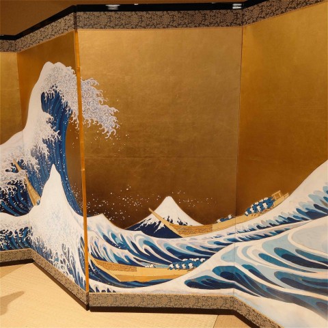The Great wave screen