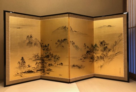 Kano school, Genuine gold leaf, stone-ink landscape painting（Order and make）