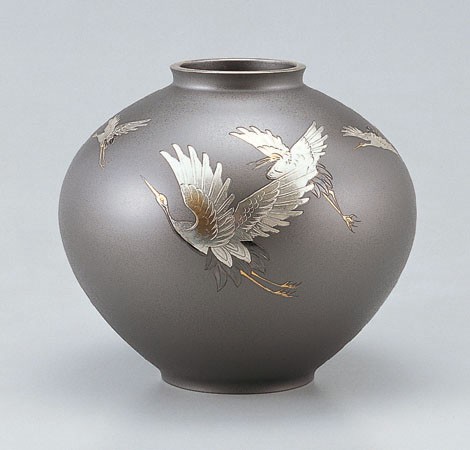 Bronze Long life gowa-tsuru flower vase