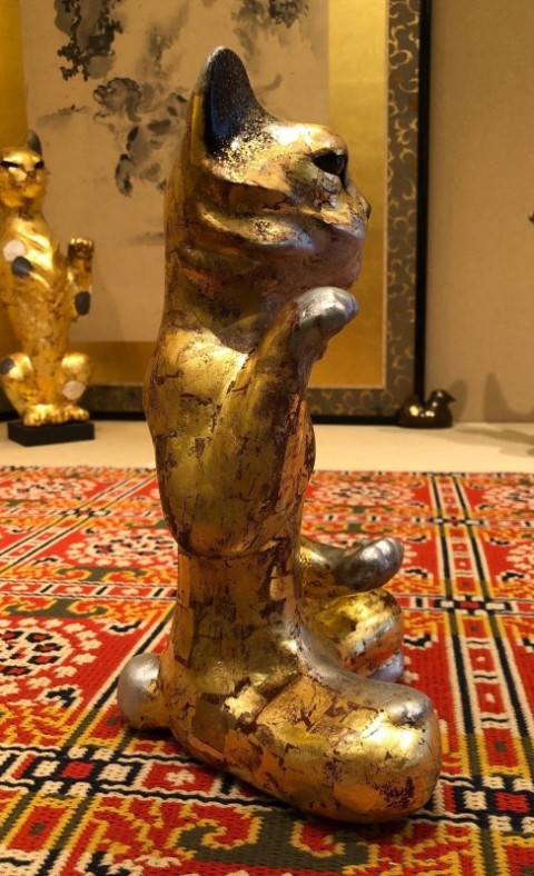 Lacquer gold beckoning cat