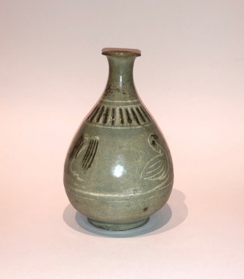 Lý dynasty Tokkuri bottle